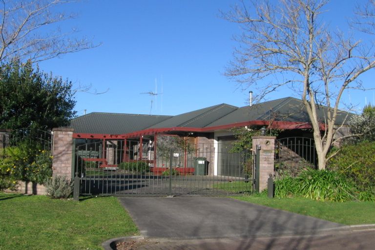 Photo of property in 27 Halcione Close, Flagstaff, Hamilton, 3210