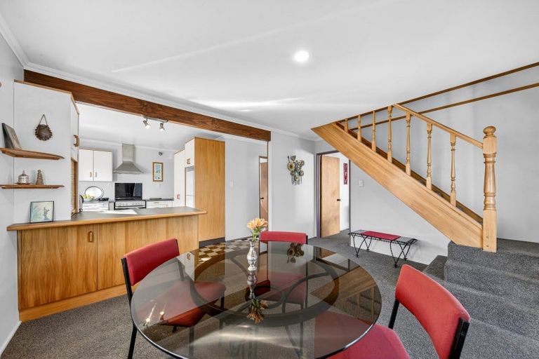 Photo of property in 1 Hornsby Street, Carterton, 5713