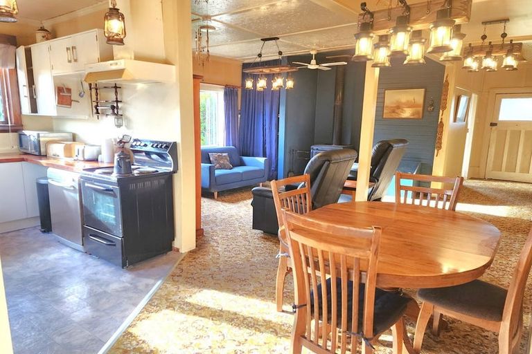 Photo of property in 24 Brodie Street, Blackball, 7804