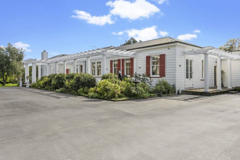 Photo of property in 75 Sutton Road, Brookby, Manurewa, 2576