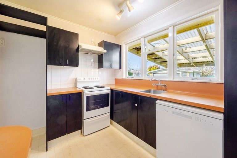 Photo of property in 83 Masefield Avenue, Maraenui, Napier, 4110