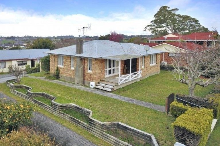 Photo of property in 52 Oxford Street, Te Puke, 3119