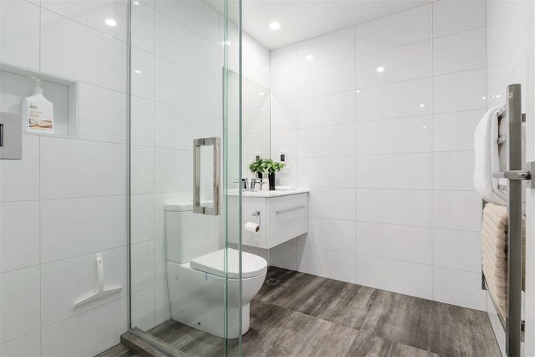 Photo of property in 2/21 Manning Street, Hamilton Central, Hamilton, 3204