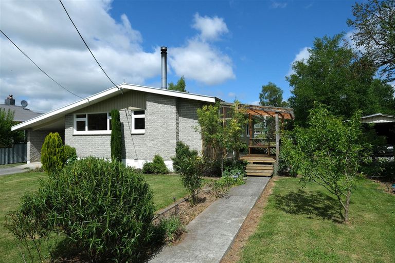 Photo of property in 16 Duke Street, Albury, Cave, 7984