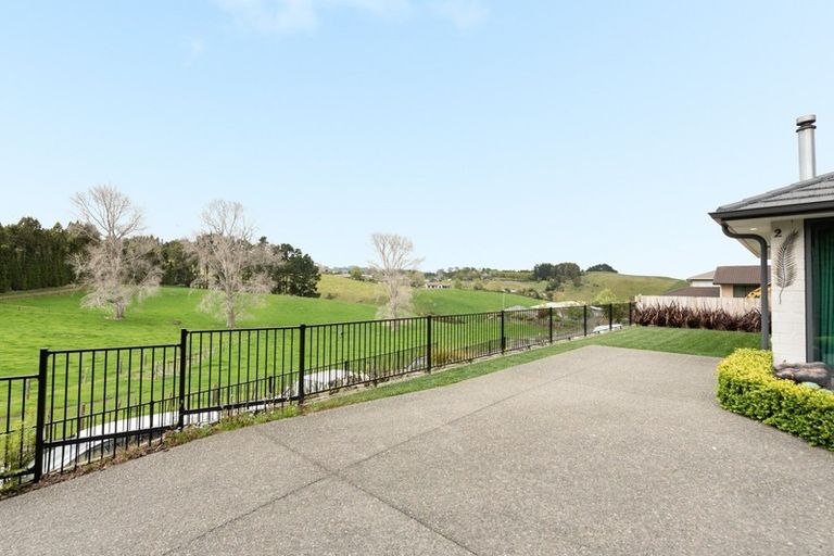 Photo of property in 2 Raptor Way, Welcome Bay, Tauranga, 3175