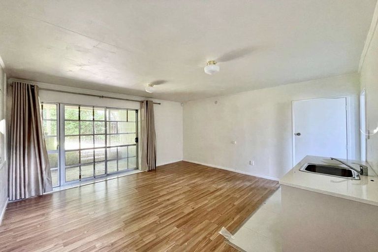 Photo of property in 45 Stapleford Crescent, Browns Bay, Auckland, 0630