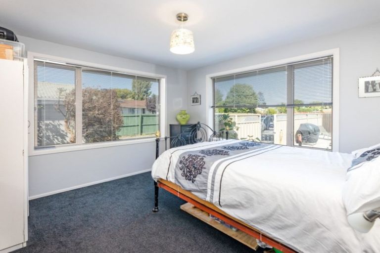 Photo of property in 24b Sarabande Avenue, Redwood, Christchurch, 8051