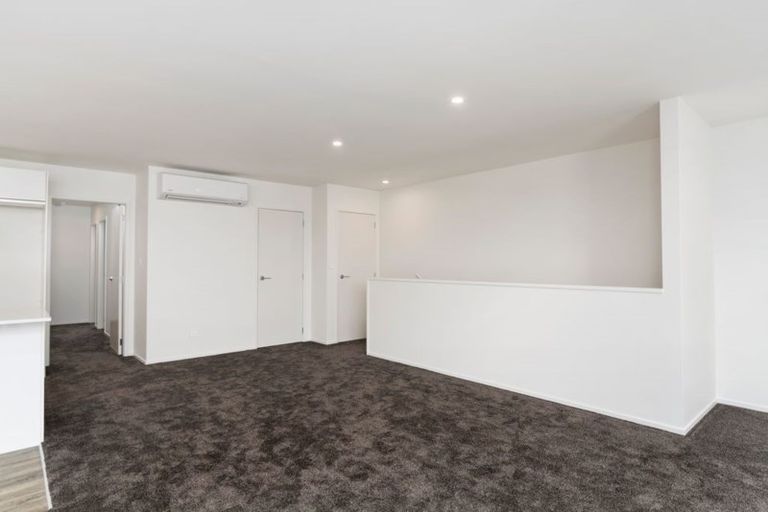 Photo of property in 80c Market Place, Papamoa Beach, Papamoa, 3118