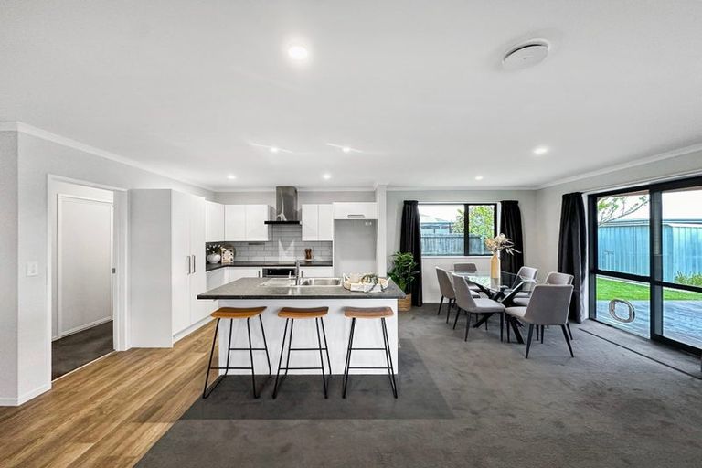 Photo of property in 31 Makawe Roa Street, Marshland, Christchurch, 8083