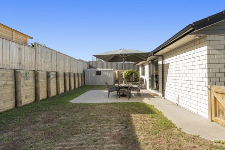 Photo of property in Waterview Estate, 86/4 Greystone Place, Omokoroa, 3114