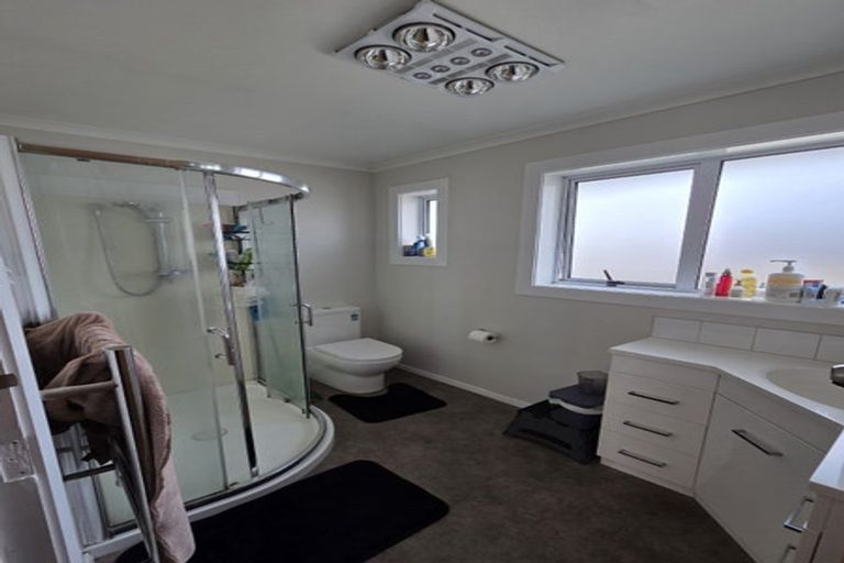 Photo of property in 88 Nortons Road, Avonhead, Christchurch, 8042