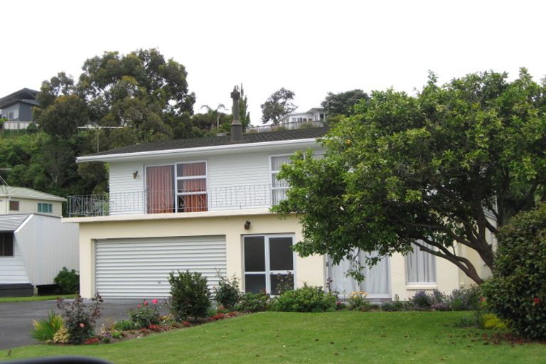 Photo of property in 72 The Circle, Manly, Whangaparaoa, 0930