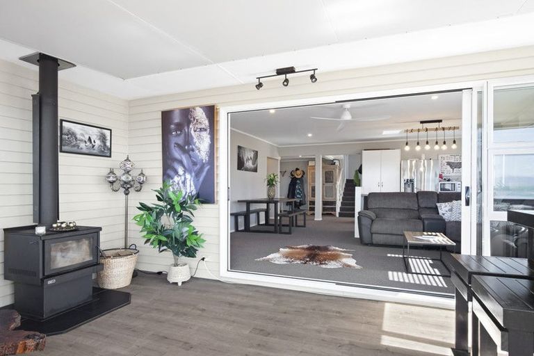 Photo of property in 875 East Coast Road, Kaiaua, Pokeno, 2473