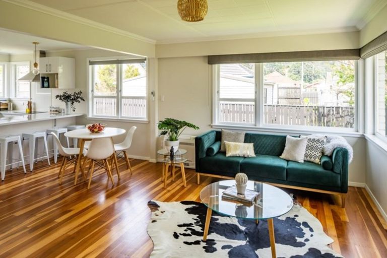 Photo of property in 9a Heather Grove, Fairfield, Lower Hutt, 5011