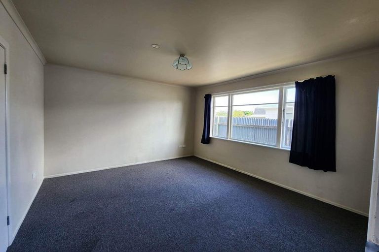 Photo of property in 40 Titoki Street, Castlecliff, Whanganui, 4501