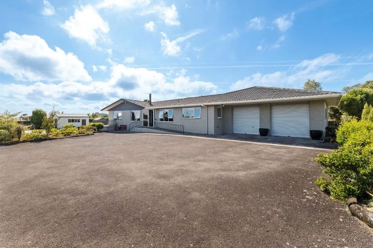 Photo of property in 25 Windsor Road, Inglewood, 4386