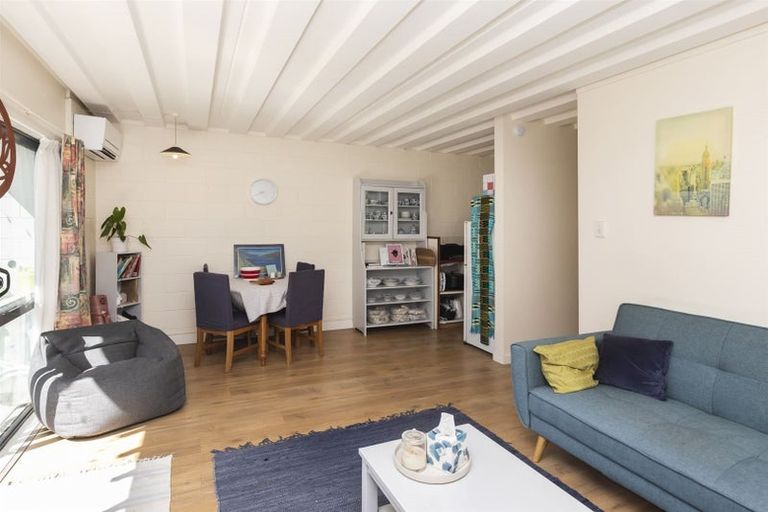 Photo of property in 2/25 Winchester Street, Merivale, Christchurch, 8014