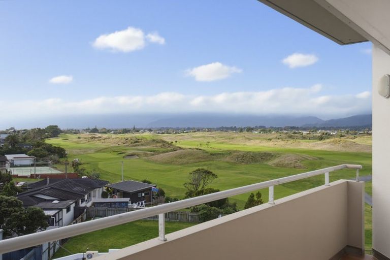Photo of property in The Links, 20/378-382 Kapiti Road, Paraparaumu Beach, Paraparaumu, 5032