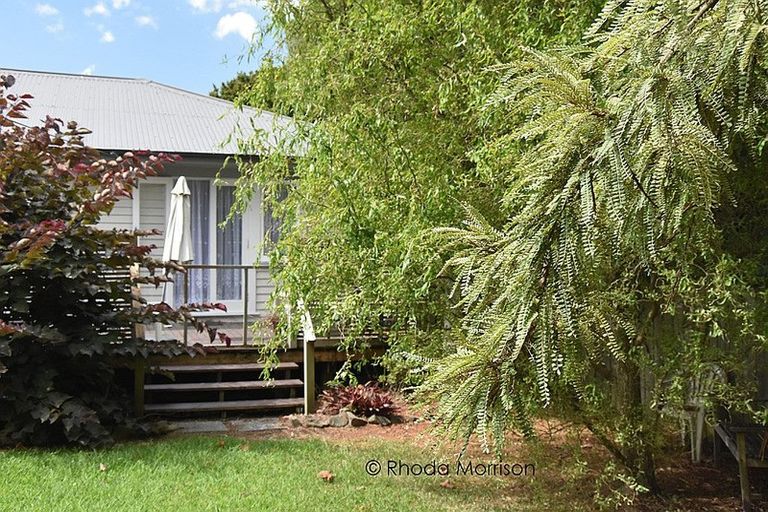 Photo of property in 45 Gorge Road, Maungaturoto, 0520