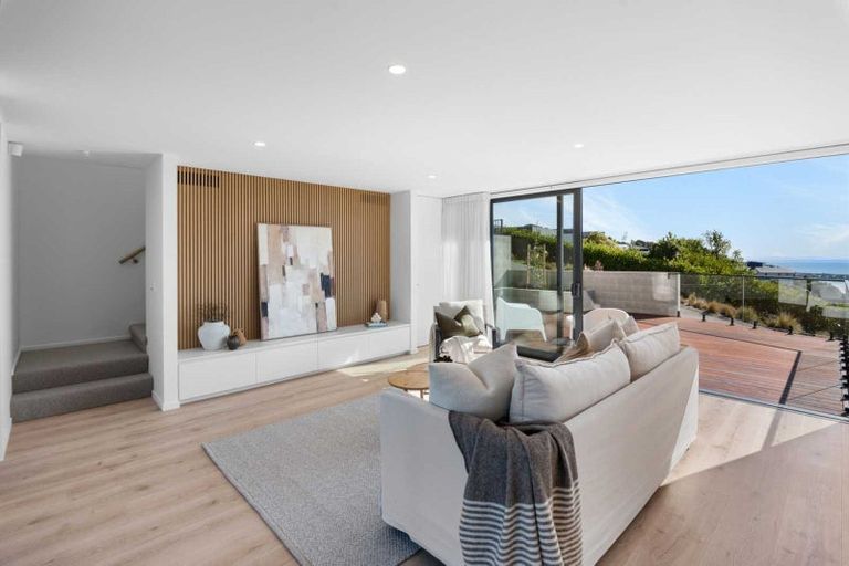 Photo of property in 6 Daring Lane, Redcliffs, Christchurch, 8081