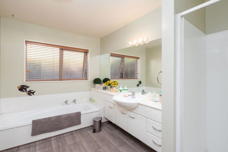 Photo of property in 16 Sutton Place, Dallington, Christchurch, 8061