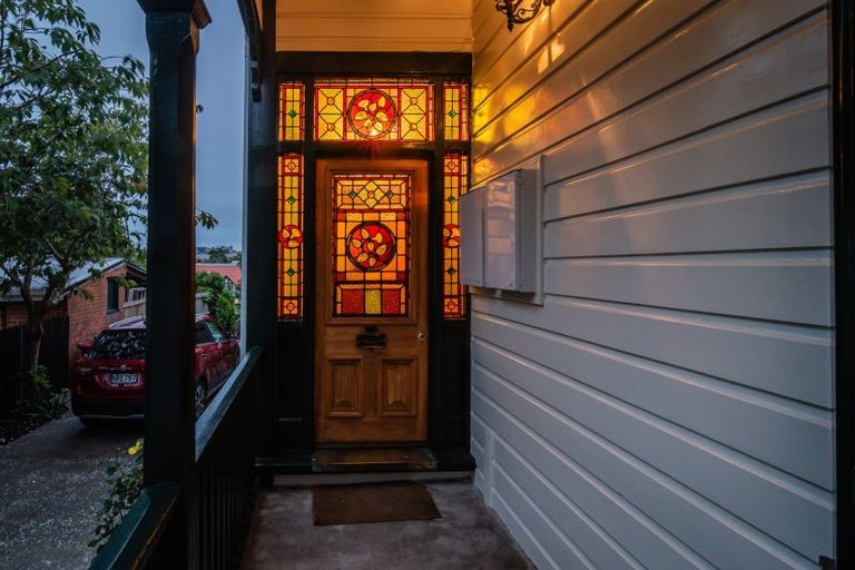 Photo of property in 16 Wai-iti Road, Maori Hill, Timaru, 7910