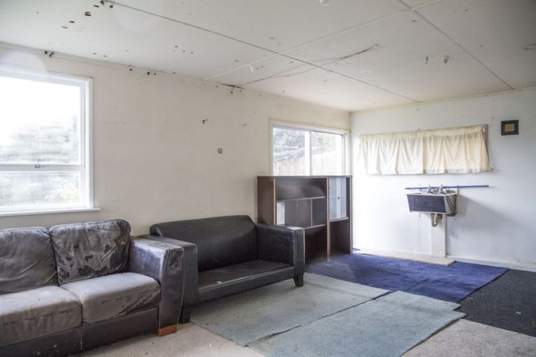 Photo of property in 175 Manuka Road, Bayview, Auckland, 0629