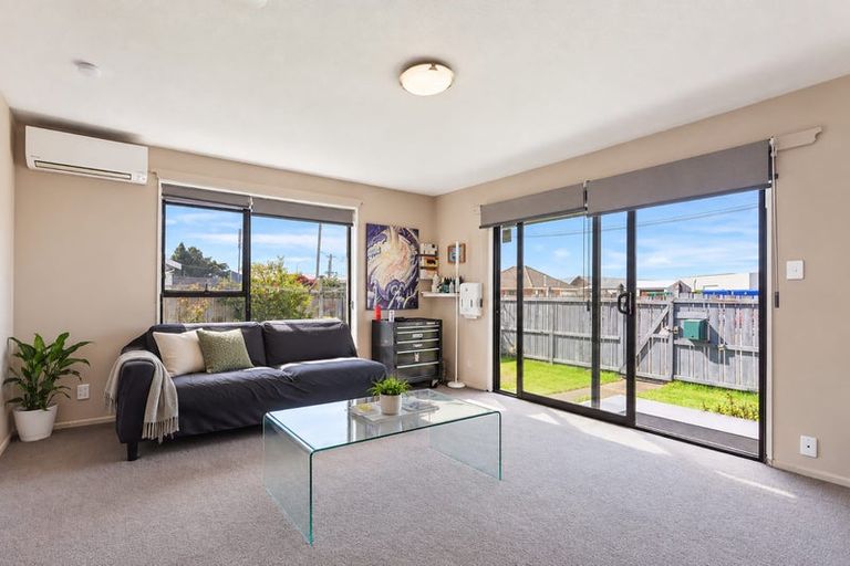 Photo of property in 1/6 Washbournes Road, Wigram, Christchurch, 8042