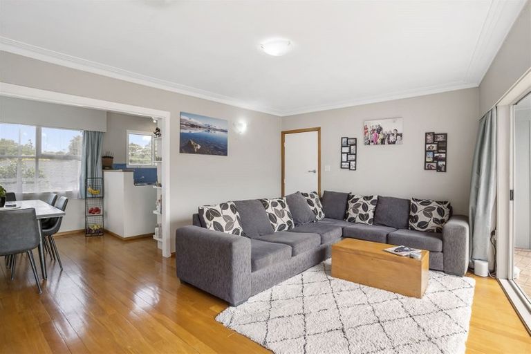 Photo of property in 52a Patons Road, Howick, Auckland, 2014