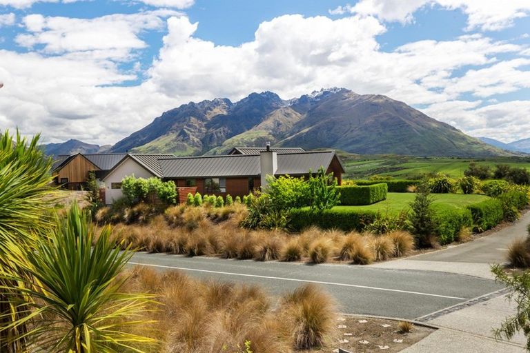 Photo of property in 36 Orford Drive, Jacks Point, Queenstown, 9371