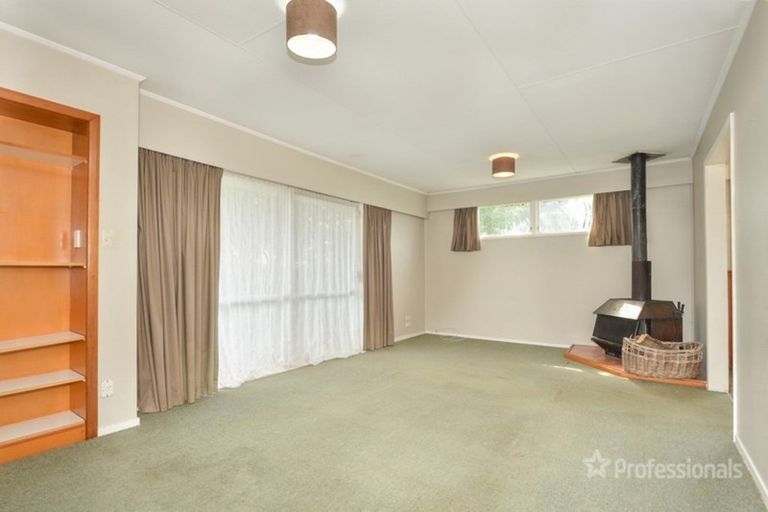 Photo of property in 9 Hardie Grove, Featherston, 5710