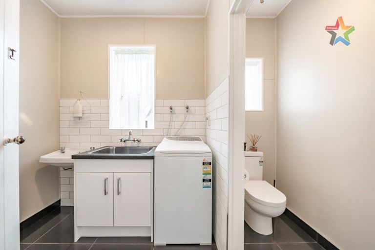 Photo of property in 16 Marina Grove, Hutt Central, Lower Hutt, 5010