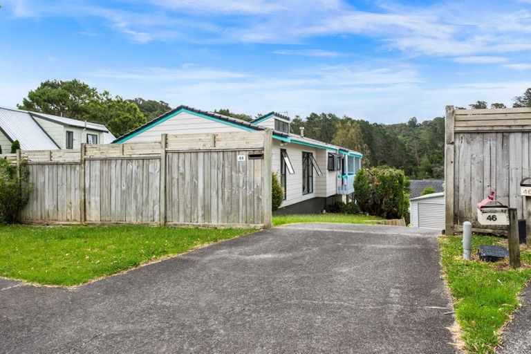 Photo of property in 44 Hale Crescent, Bayview, Auckland, 0629