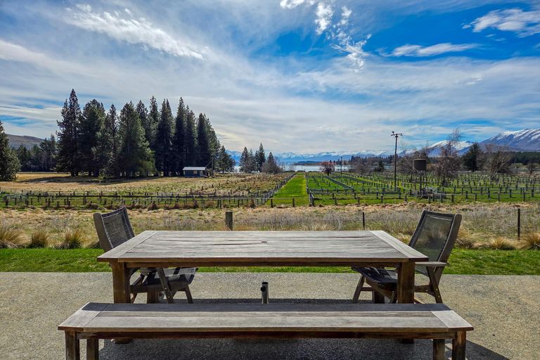 Photo of property in 8 Dwyer Place, Lake Tekapo, 7999
