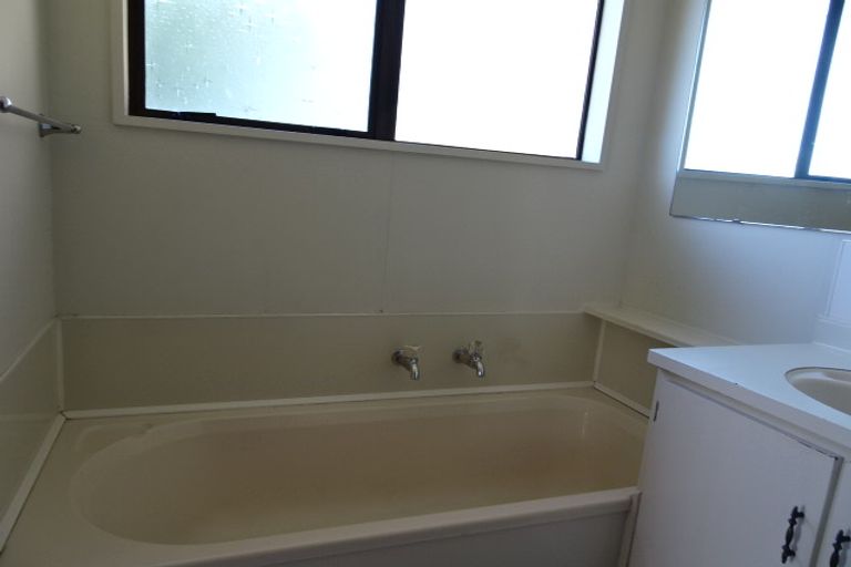 Photo of property in 97a Sutherland Road, Brookfield, Tauranga, 3110