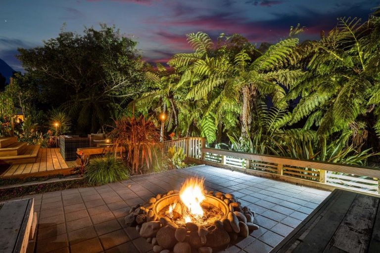 Photo of property in 10 Salcombe Terrace, Welbourn, New Plymouth, 4312