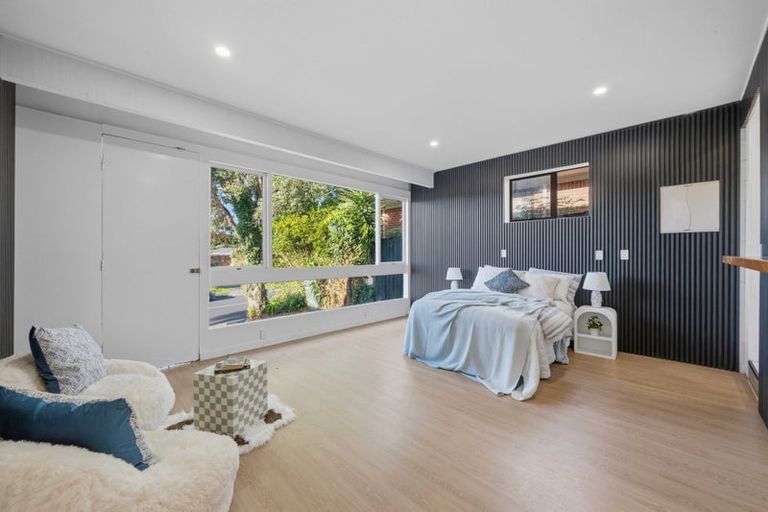 Photo of property in 21 Lawrence Crescent, Hillpark, Auckland, 2102