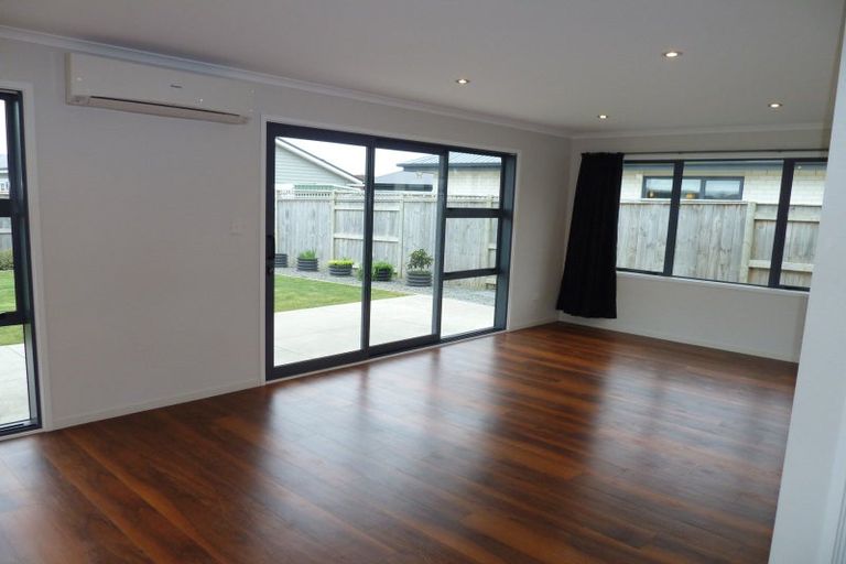 Photo of property in 17 Accolade Street, Feilding, 4702