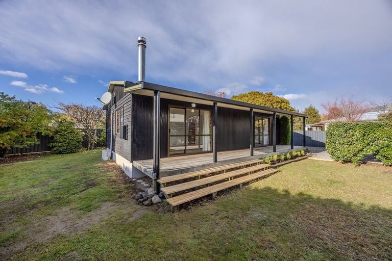 Photo of property in 37 Totara Terrace, Wanaka, 9305