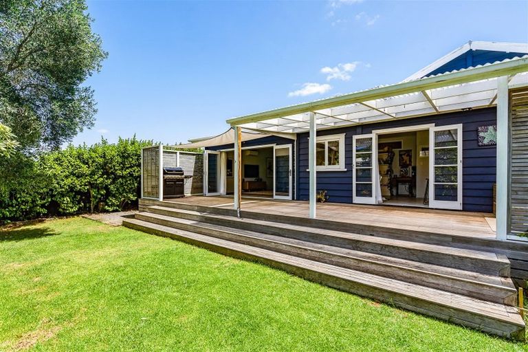 Photo of property in 8 Henry Street, Kensington, Whangarei, 0112