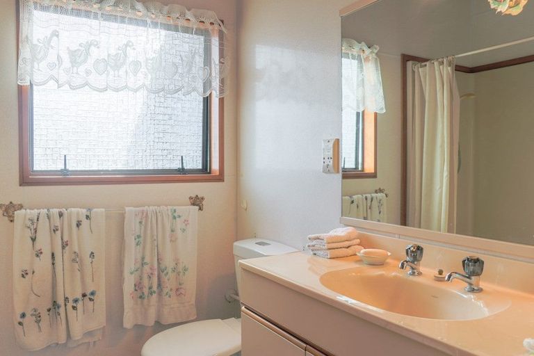 Photo of property in 41 Pouwhare Street, Whakatane, 3120