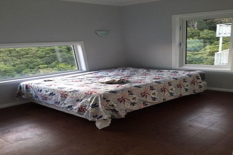 Photo of property in 2/74 Homebush Road, Khandallah, Wellington, 6035