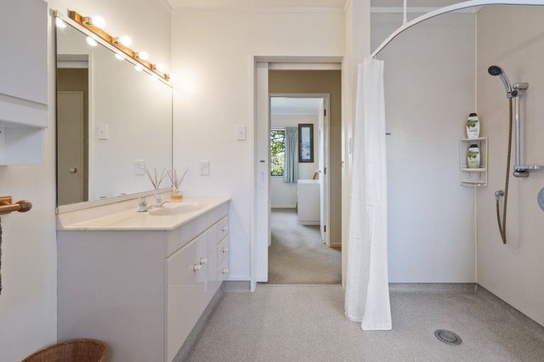 Photo of property in 3 Hau Whiti Place, Kimbolton, 4774