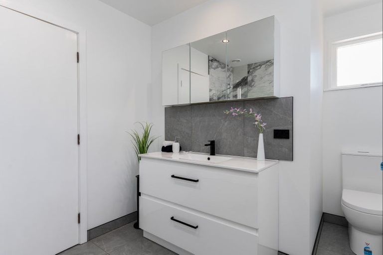 Photo of property in 22 Highbury Avenue, Highbury, Palmerston North, 4412