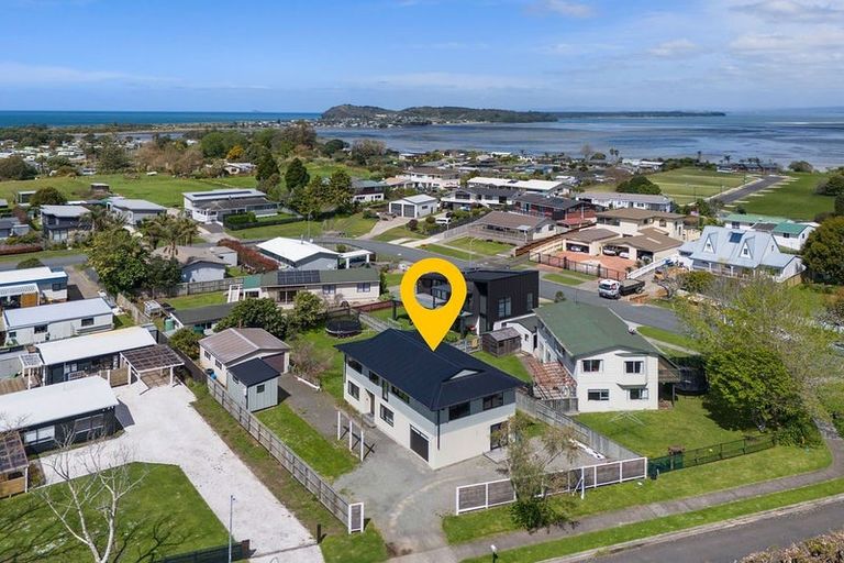 Photo of property in 24 Koutunui Road, Athenree, Katikati, 3177