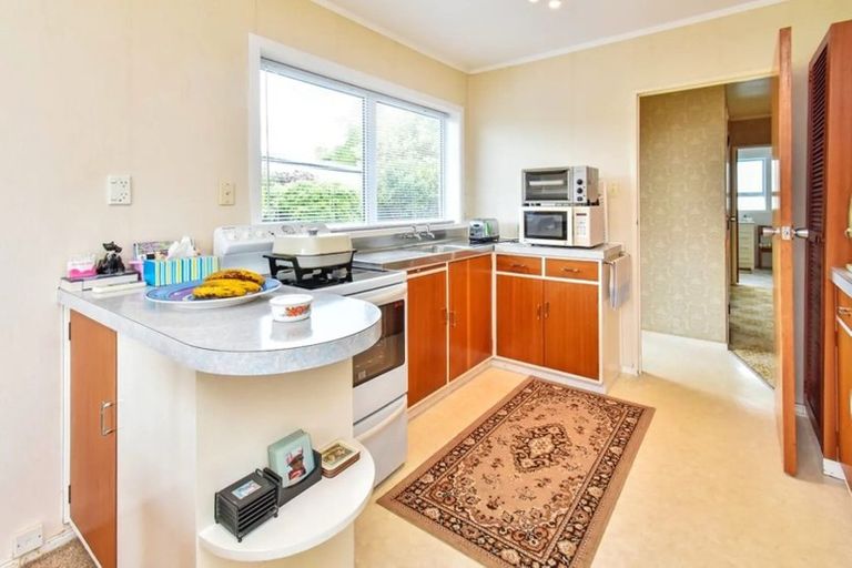 Photo of property in 2/4 Lupton Road, Manurewa, Auckland, 2102