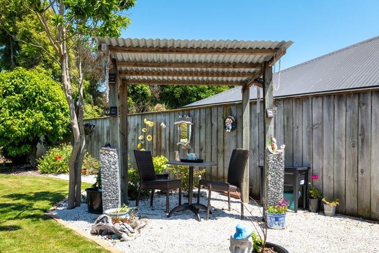 Photo of property in 15 Kendall View, Stoke, Nelson, 7011