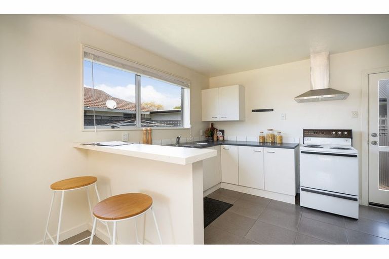Photo of property in 2/176 Riverlaw Terrace, Saint Martins, Christchurch, 8022