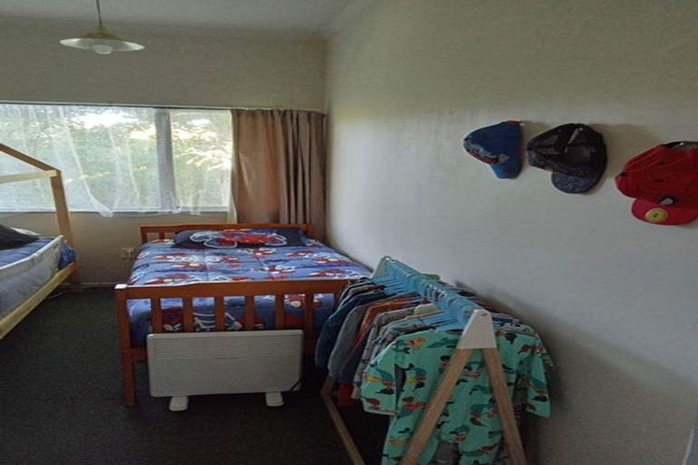 Photo of property in 5 Domett Street, Waitara, 4320