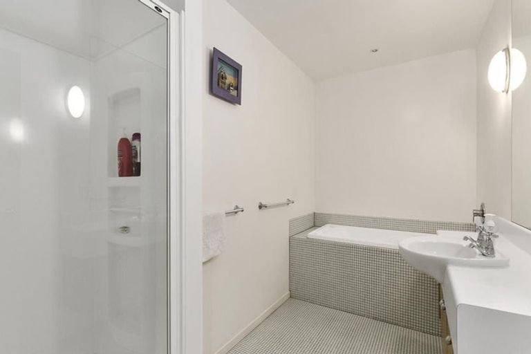 Photo of property in The Plumbers Building, 3a/124 Wakefield Street, Te Aro, Wellington, 6011